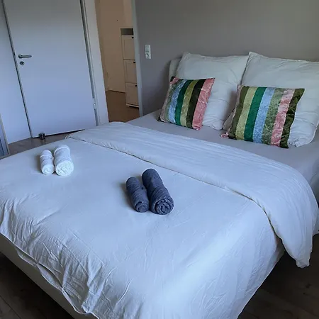 Spotless Family Retreat, Fully Equipped & Brühl