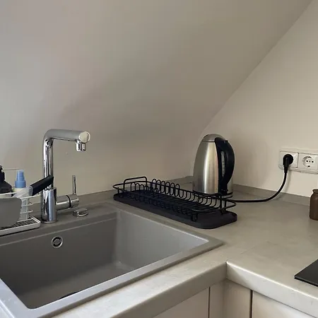 Spotless Family Retreat, Fully Equipped & Apartment Bruehl (Rhineland)