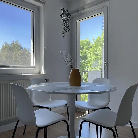 Spotless Family Retreat, Fully Equipped & Bruehl (Rhineland)