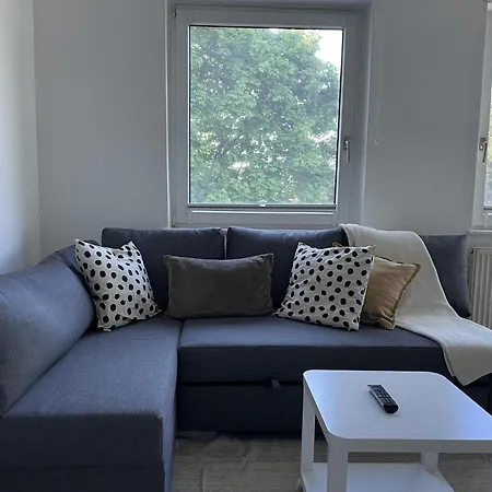 Spotless Family Retreat, Fully Equipped & * Brühl