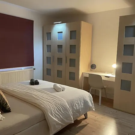 Spotless Family Retreat, Fully Equipped & شقة *