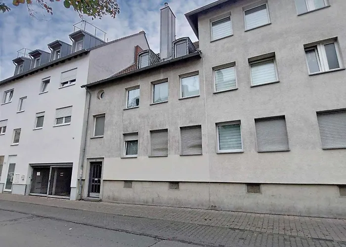 Spotless Family Retreat, Fully Equipped & Apartamento Brühl